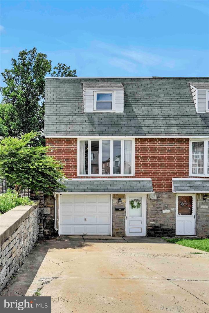 Property Photo:  746 Millwood Road  PA 19115 