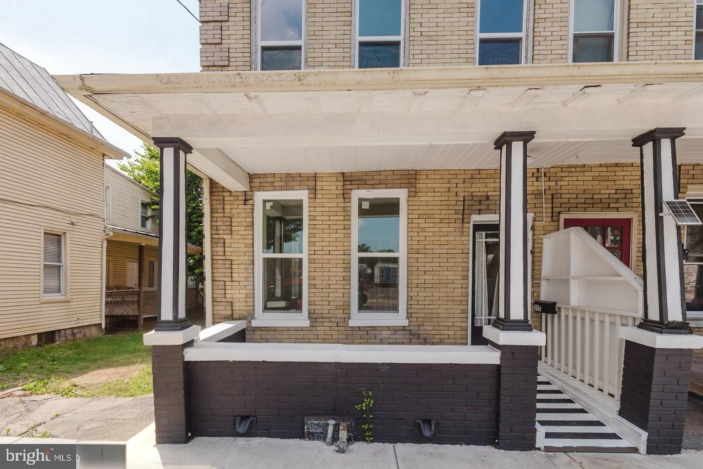 Property Photo: 315 S Queen Street WV 25401