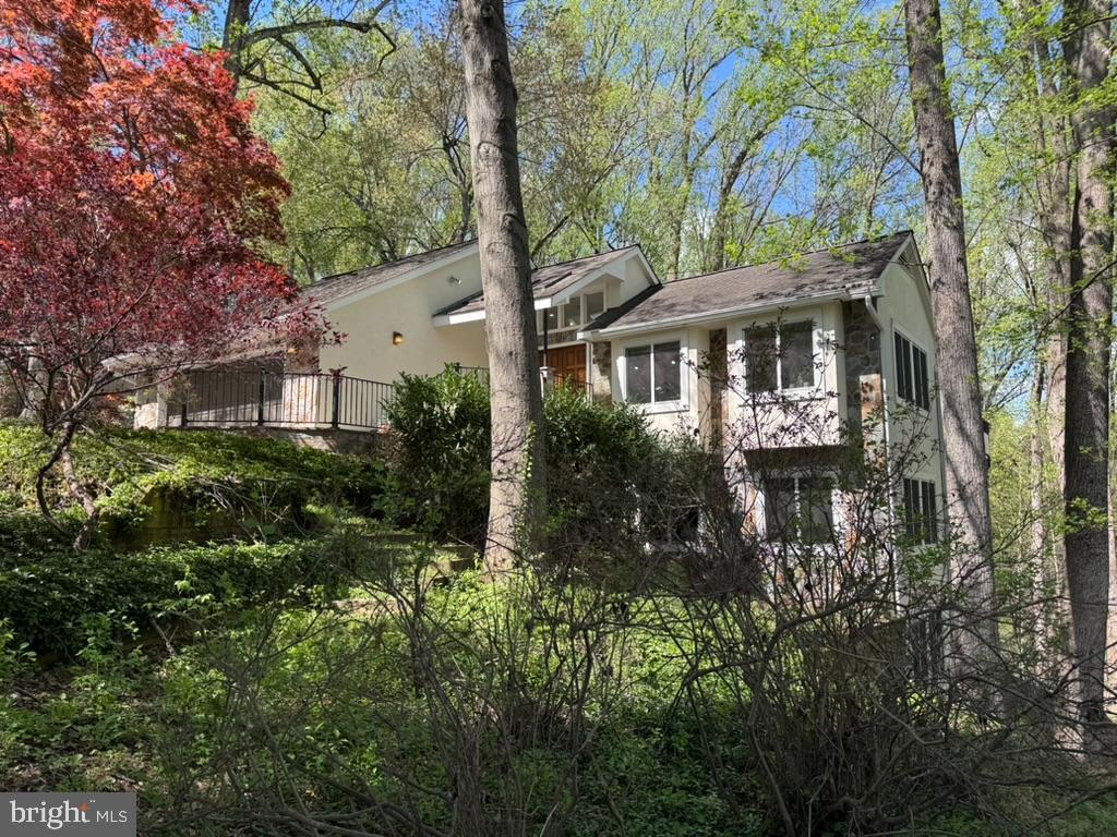 Property Photo:  8501 River Rock Terrace  MD 20817 