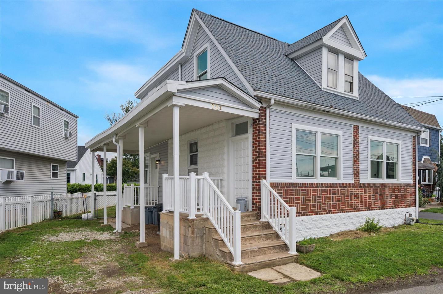 721 Mount Vernon Avenue  Folsom PA 19033 photo
