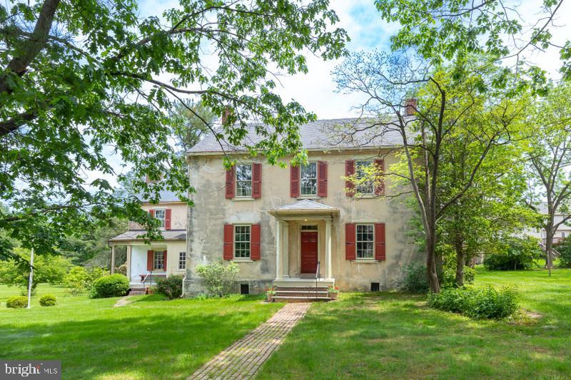 155 Gamber Lane  Lancaster PA 17603 photo