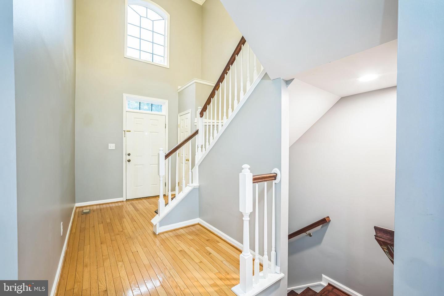 Property Photo:  14873 Links Pond Circle  VA 20155 
