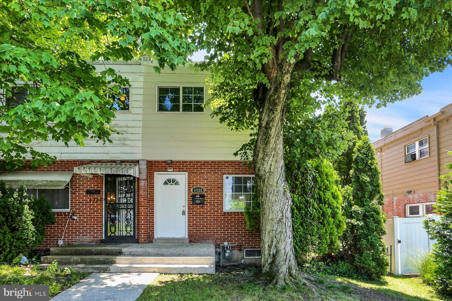 Property Photo: 1725 Cumberland Street PA 17103