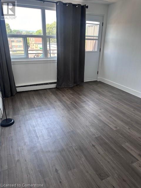 Property Photo: 2 Grant Boulevard 19 ON L9H 4N9