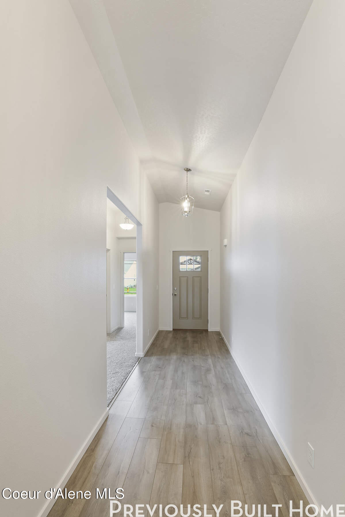 Property Photo: 10160 Liverpool Loop ID 83835