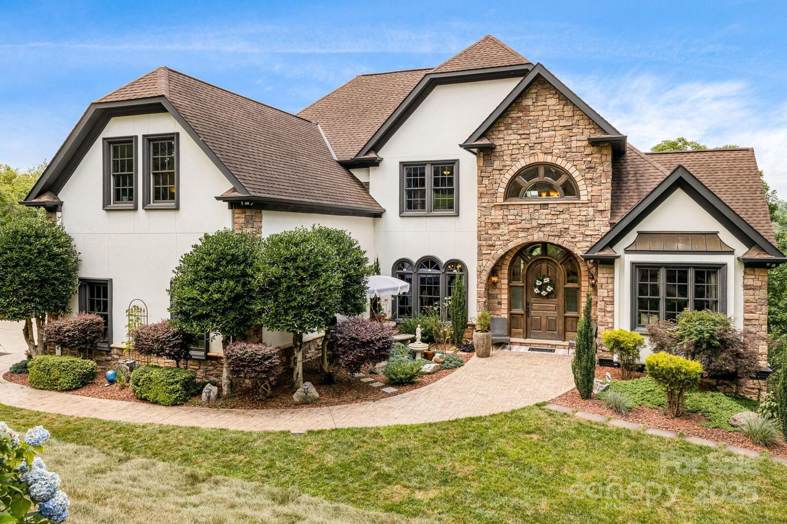 Property Photo: 76 Bradford Vista NC 28732