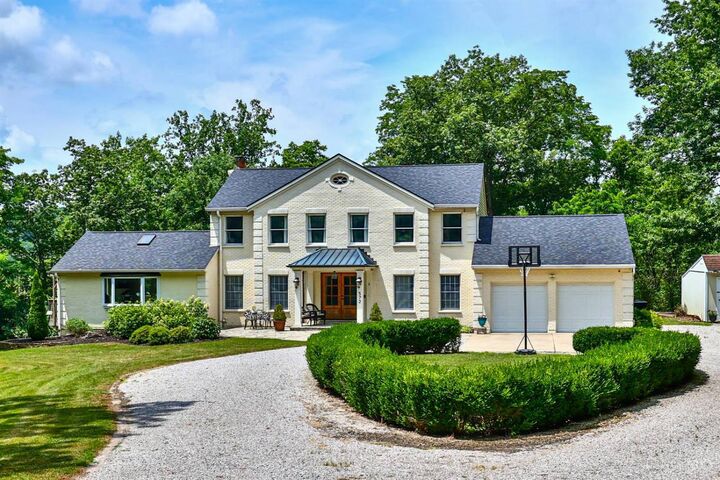 572 Locust Corner Road  Pierce Twp OH 45245 photo