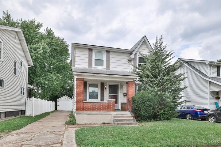Property Photo: 2571 Freeman Avenue OH 45015