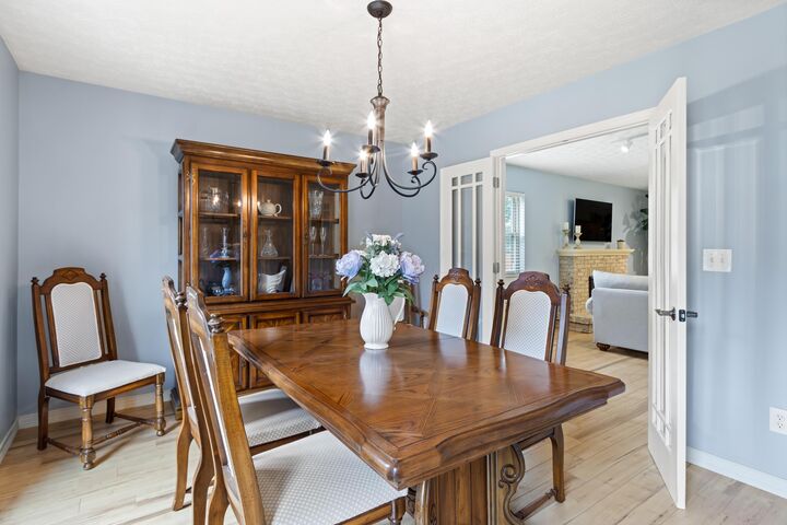 Property Photo: 403 Forestwood Drive OH 43230