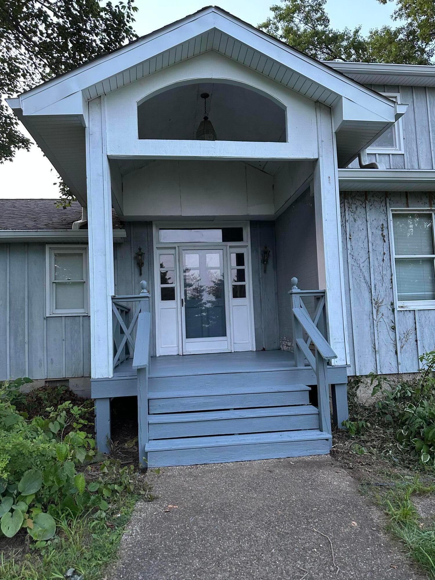 Property Photo:  9585 Snyder Church NW Road  OH 43105 