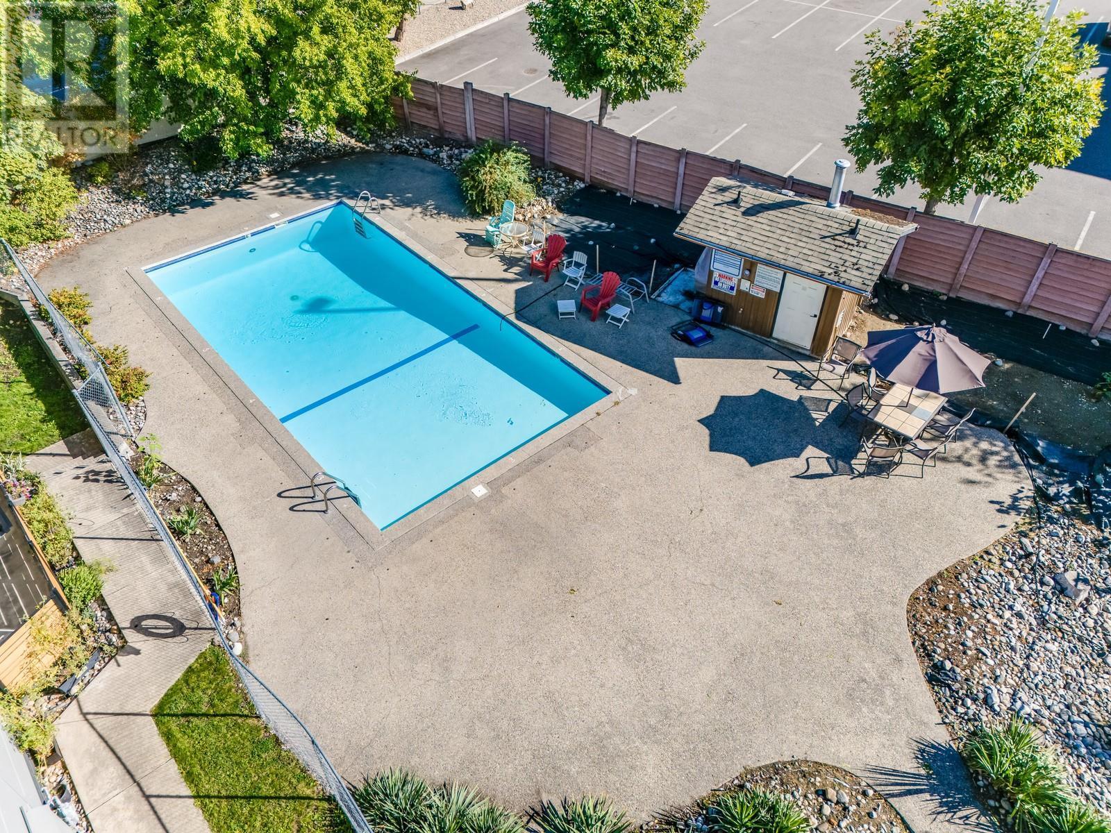 Photo de la propriété:  2125 Burtch Road 109  BC V1Y 8N1 