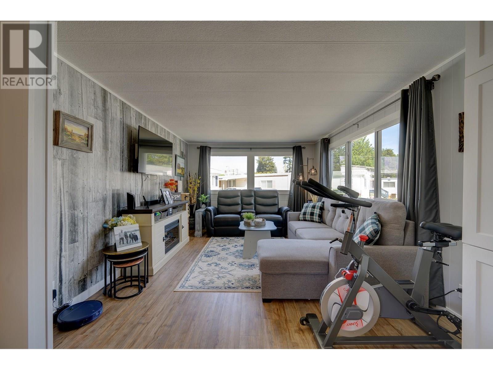 Property Photo:  7 Neptune Drive  BC V2B 1A8 