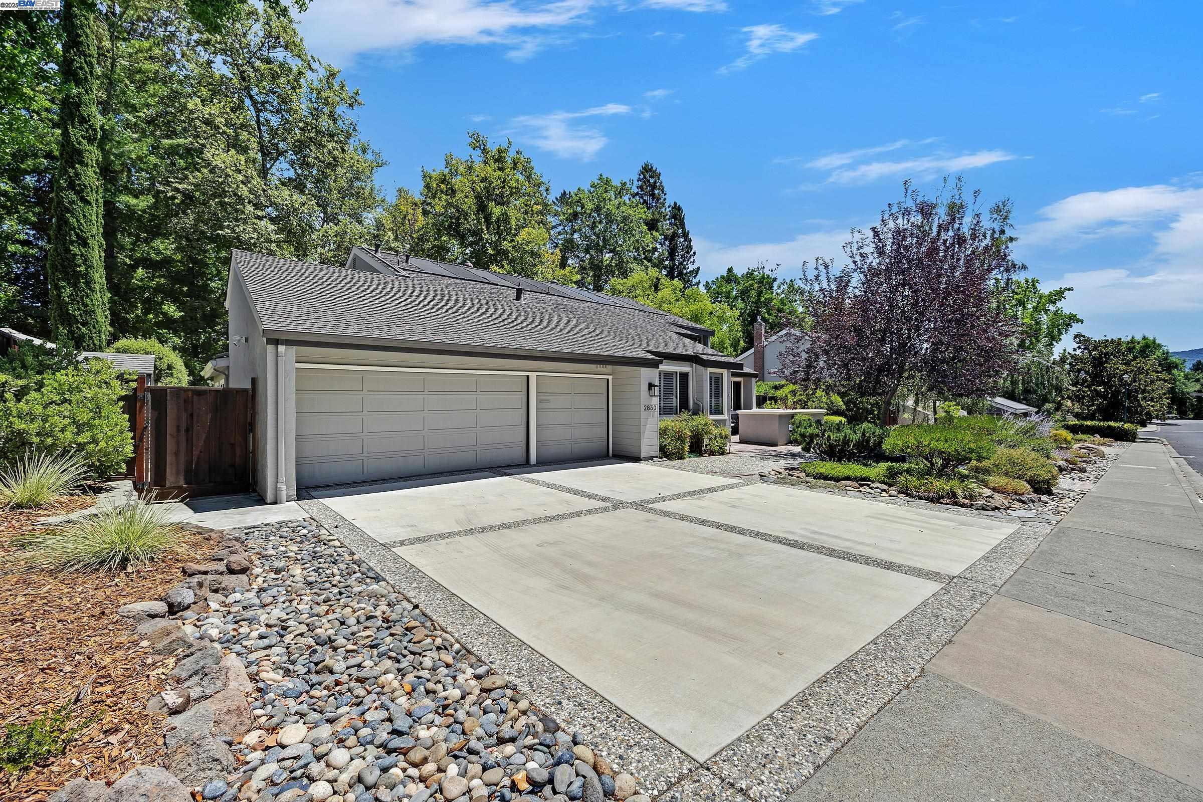 Property Photo: 2830 Lavender CA 94596