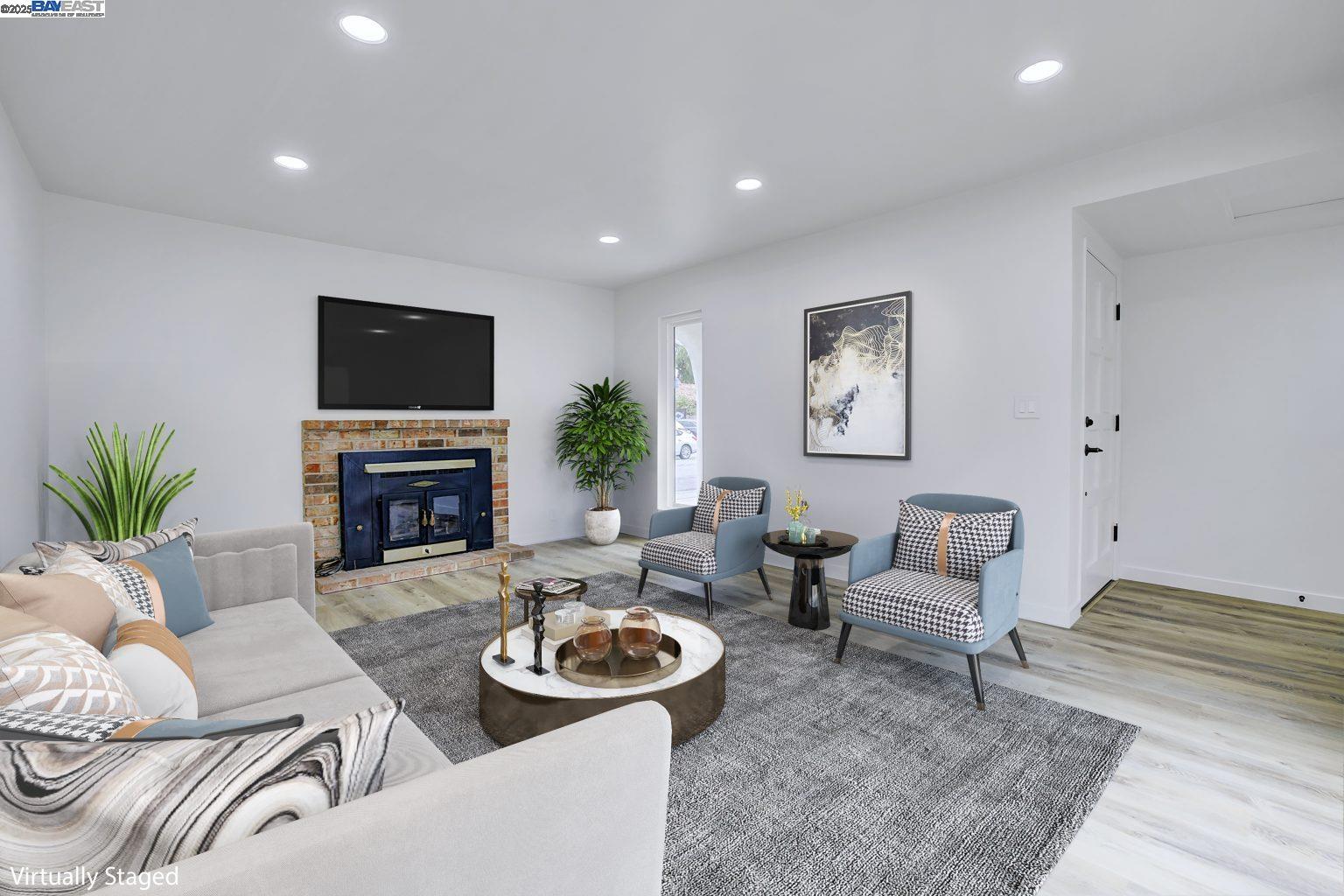 Property Photo: 37690 Los Arboles Dr CA 94536