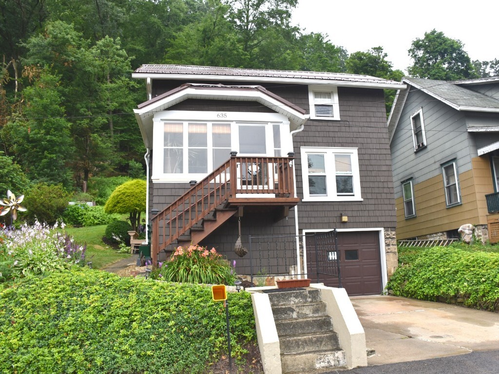 Property Photo:  635 Egbert Avenue  PA 16323 