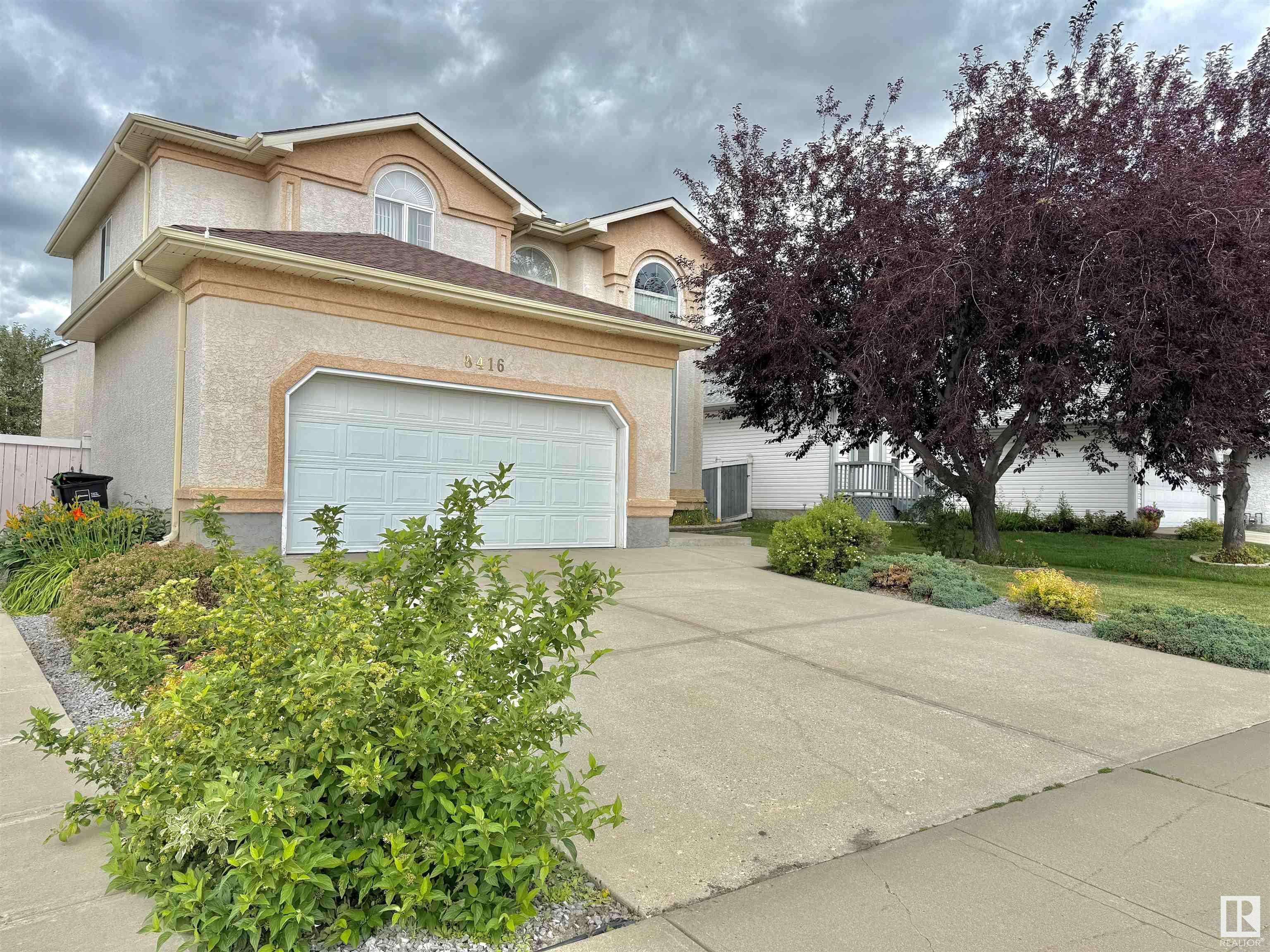Property Photo: 8416 160A Avenue NW AB T5Z 3K2