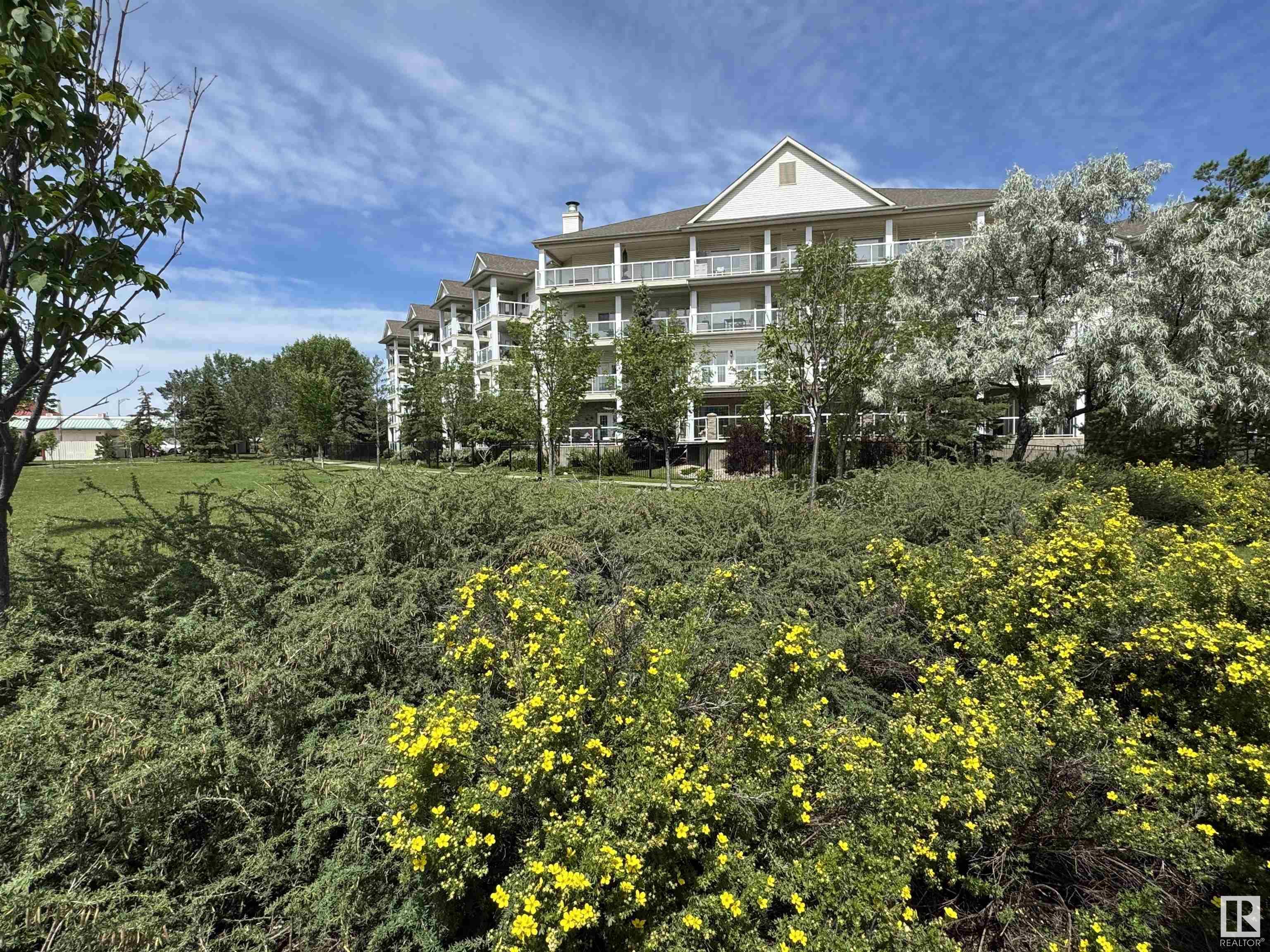 Property Photo:  2750 55 Street NW 174  AB T6L 7H5 