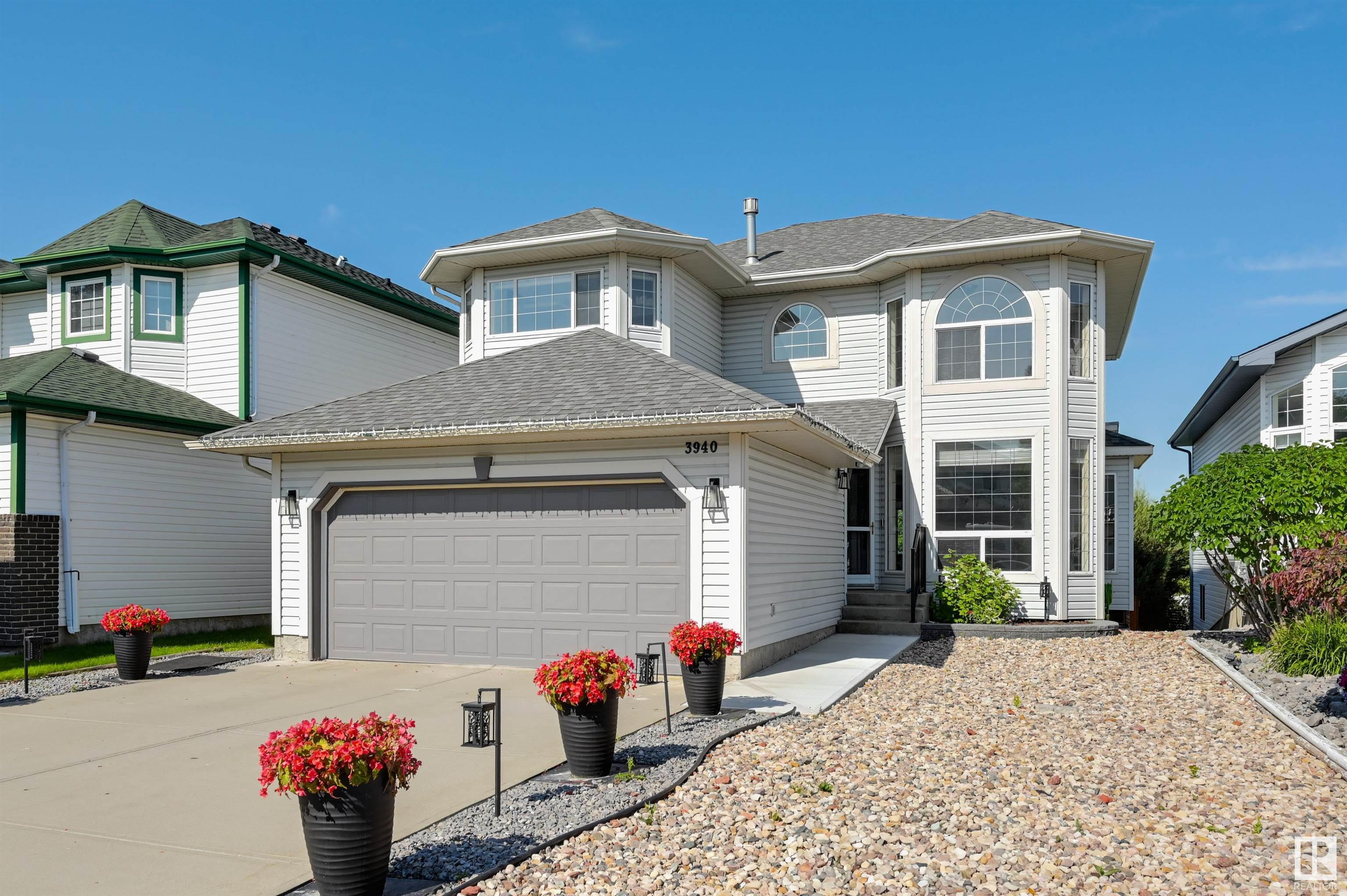3940 42 Street NW  Edmonton AB T6L 7C4 photo