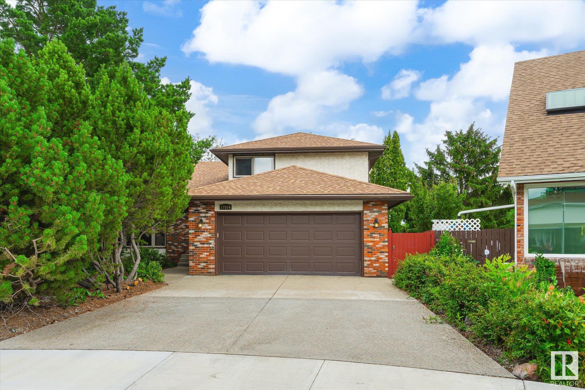 17524 55 Avenue NW  Edmonton AB T6M 1G6 photo