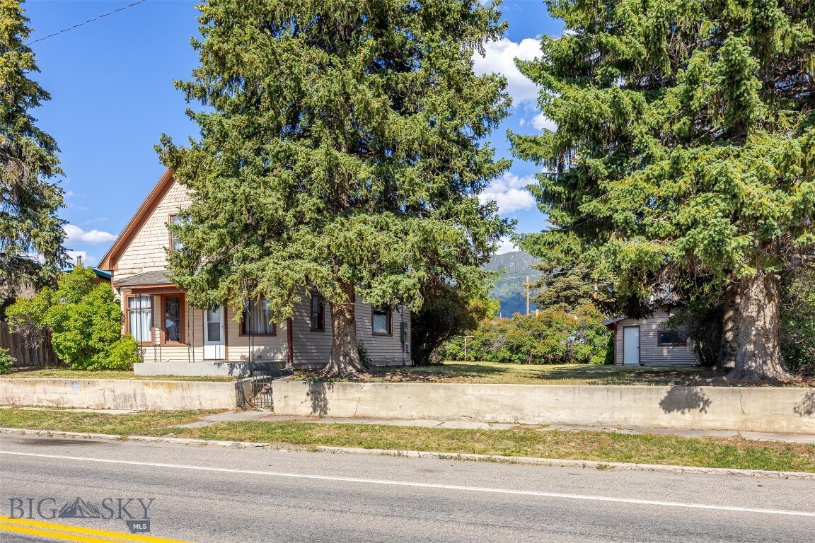Property Photo:  1838 Texas Avenue  MT 59701 