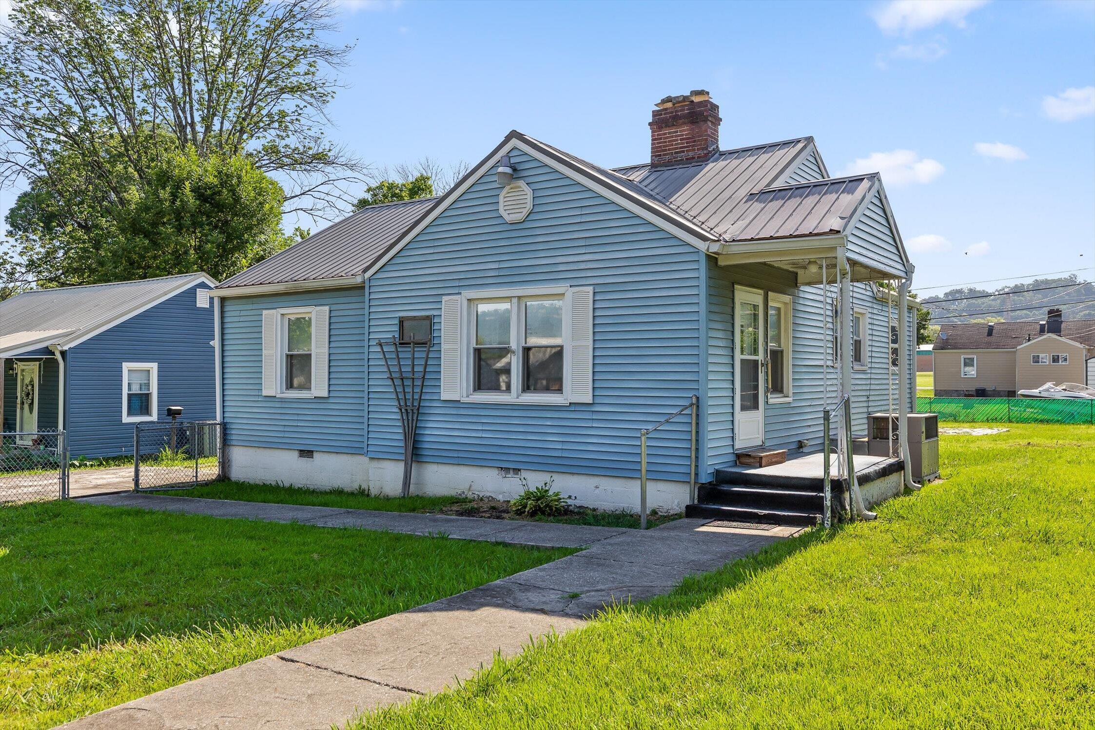 Property Photo: 610 Carden Avenue GA 30741