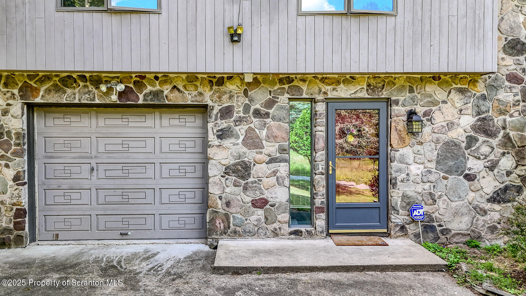 Property Photo: