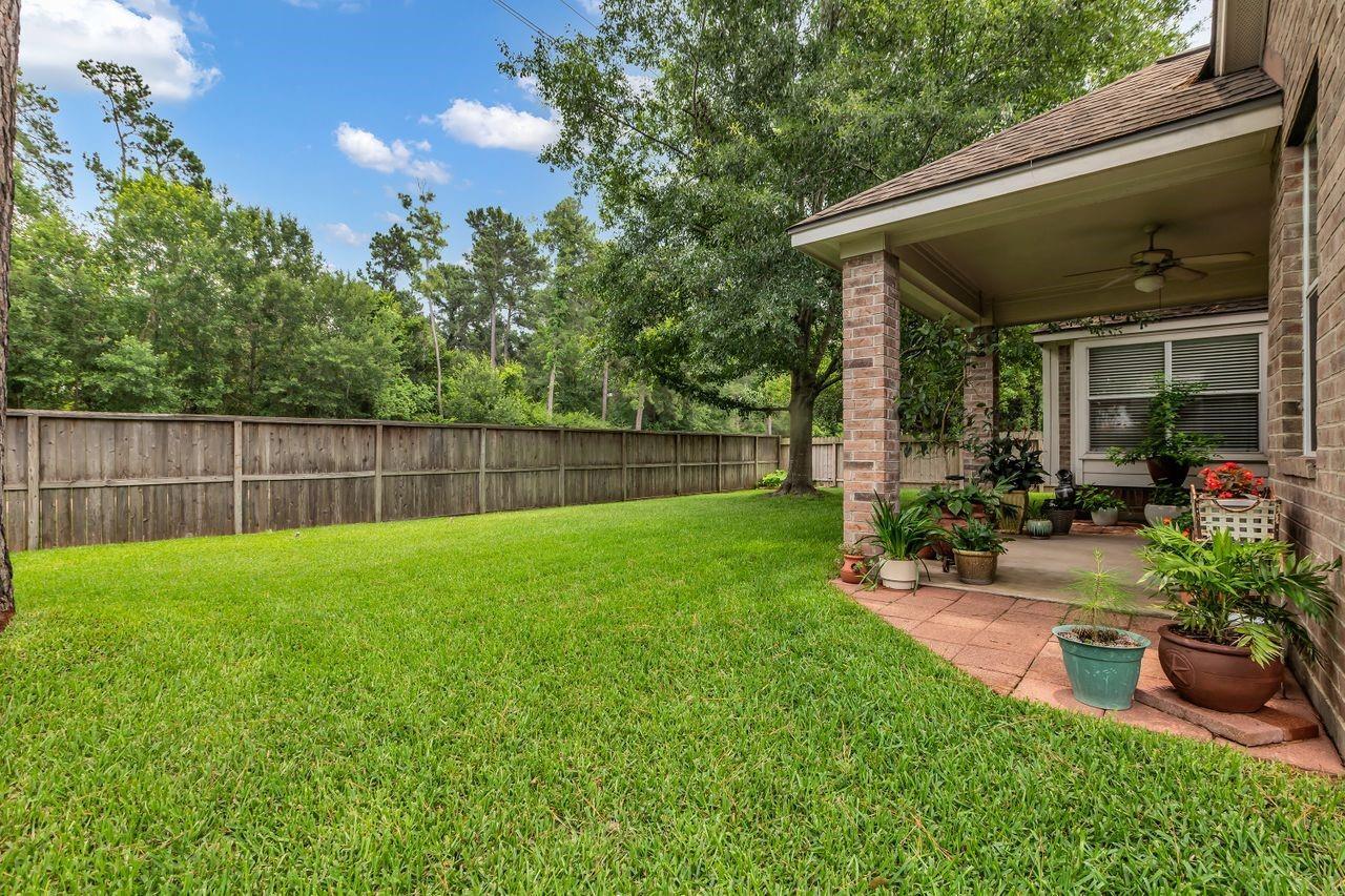 Property Photo:  902 Arbor Pine  TX 77375 
