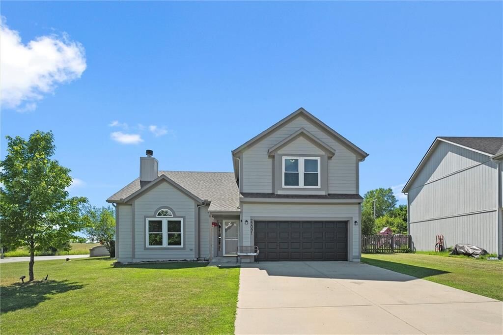 Property Photo:  22091 Elm Street  KS 66083 