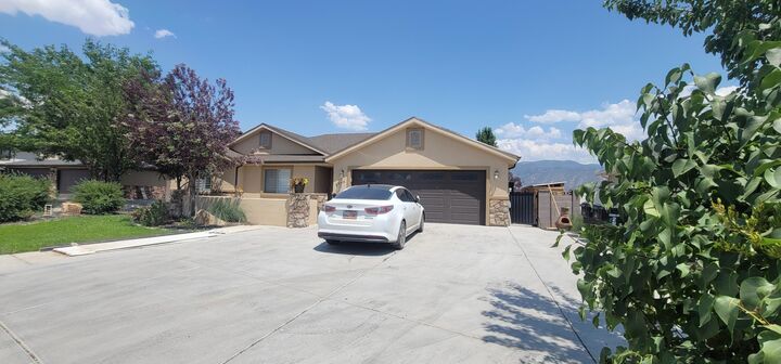 Property Photo:  2966 N Gemini Meadows Ln  UT 84721 