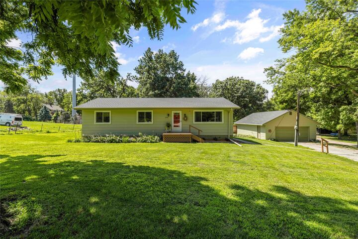 Property Photo: 690 NW 66th Avenue IA 50313