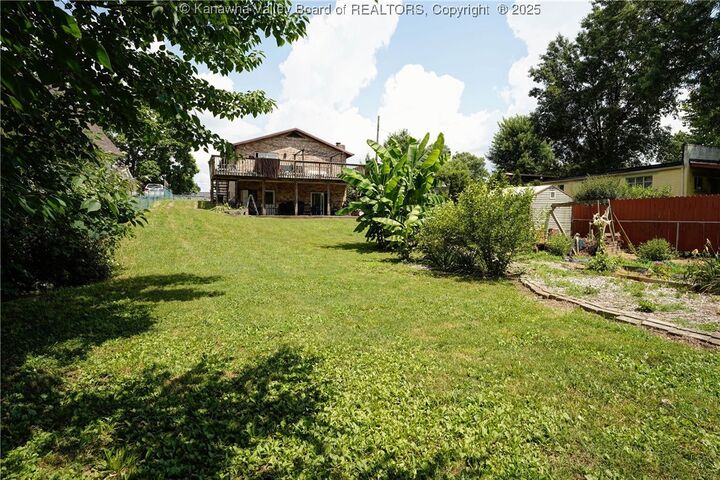 37 A Street  Saint Albans WV 25177 photo
