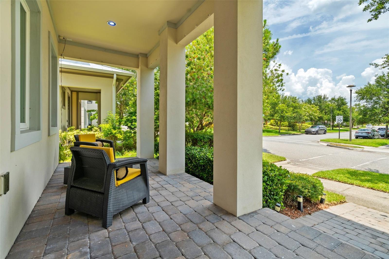 Property Photo: 13812 Eliot Avenue FL 32827