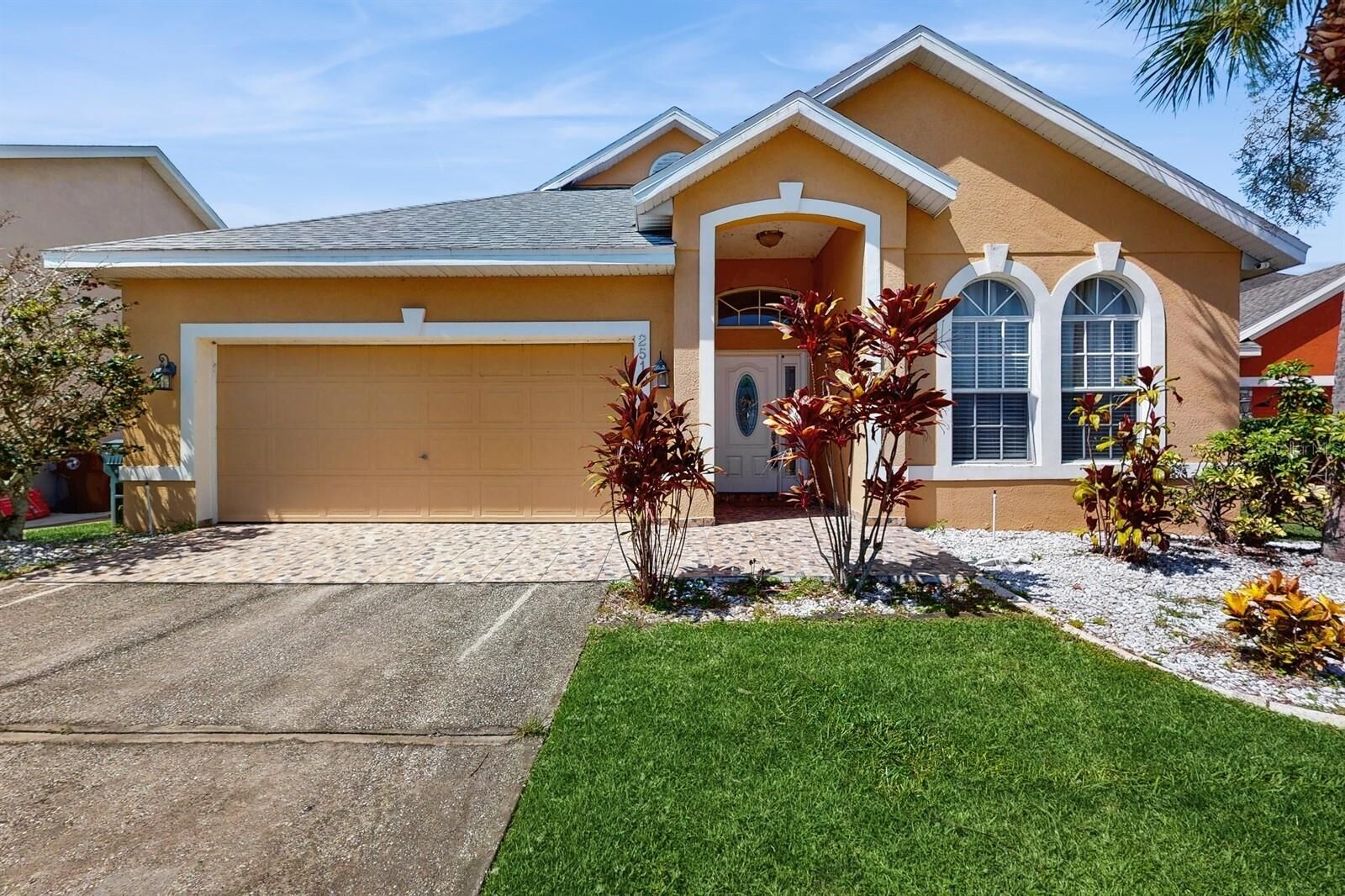Property Photo:  2510 Trapside Court  FL 34746 