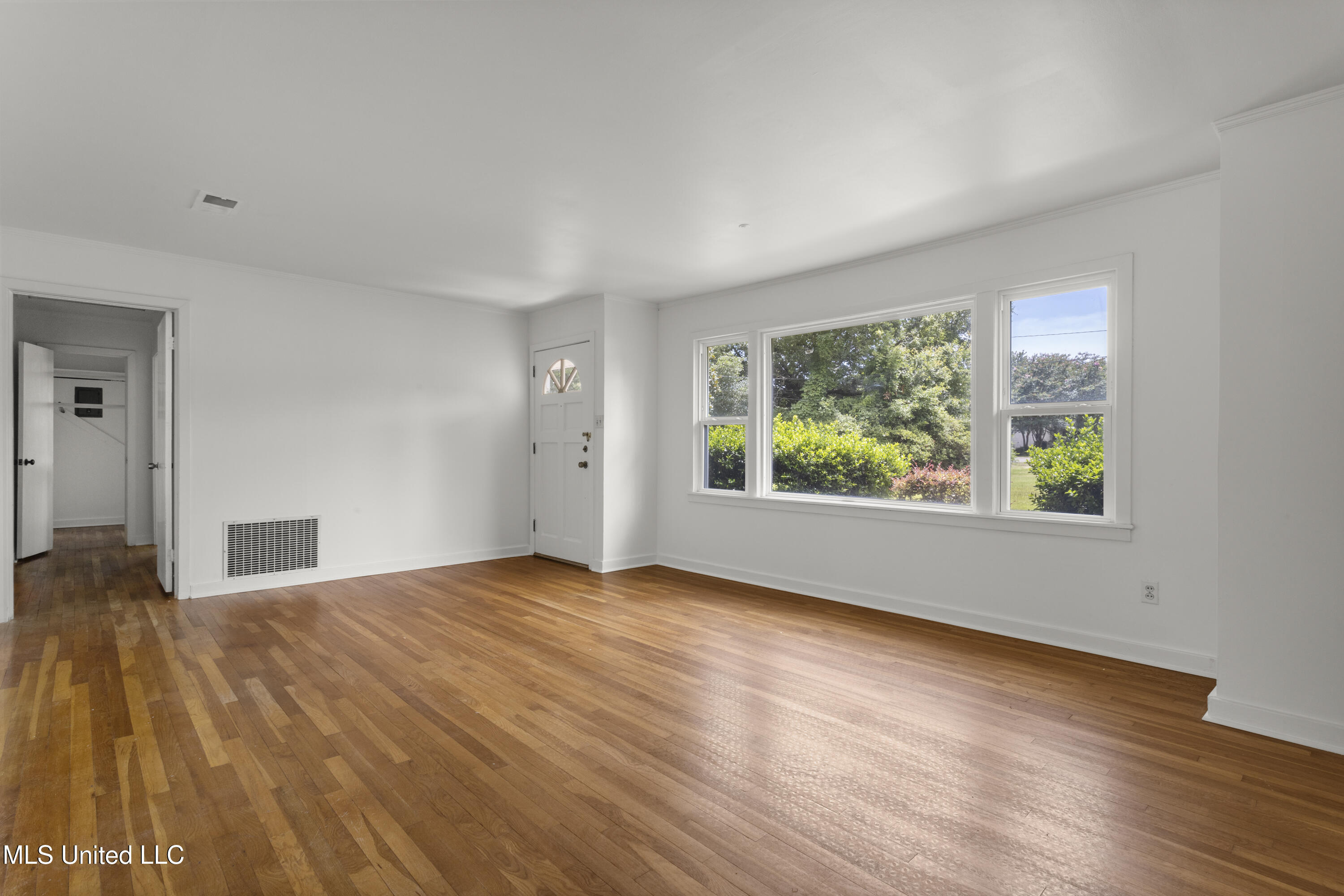 Property Photo:  5010 Lawson Avenue  MS 39507 