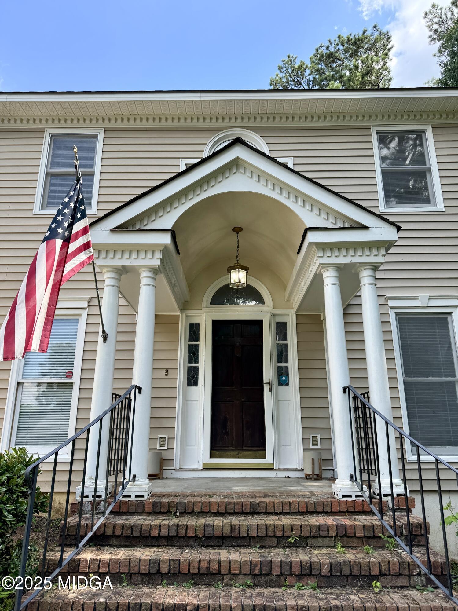 Property Photo:  114 Nassau Court  GA 31211 
