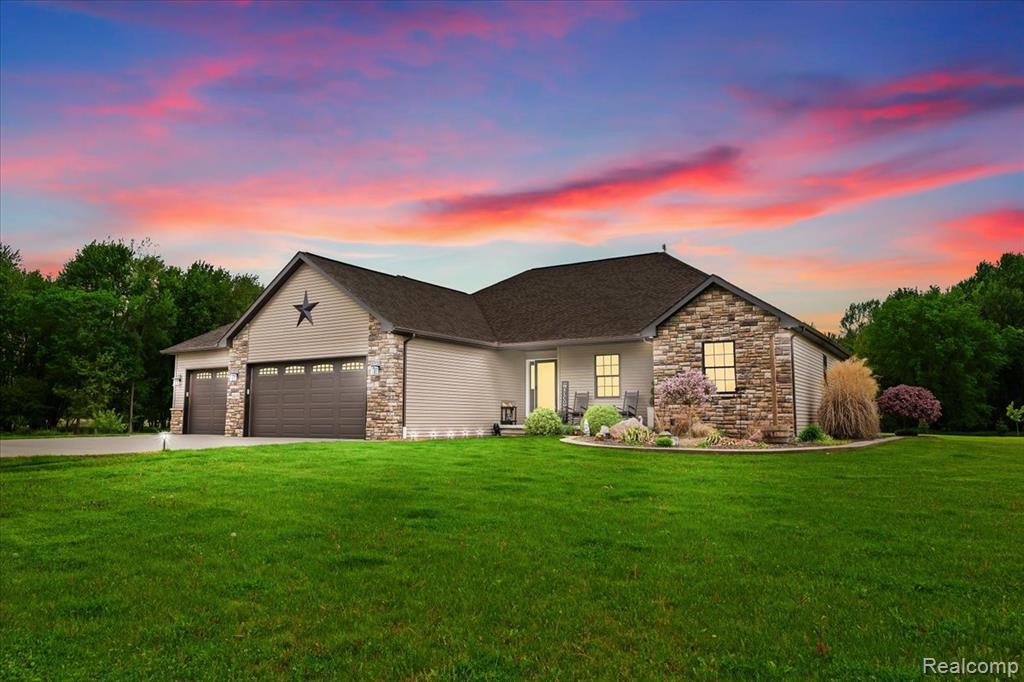 6035 Beard Road  Byron MI 48418 9757 photo