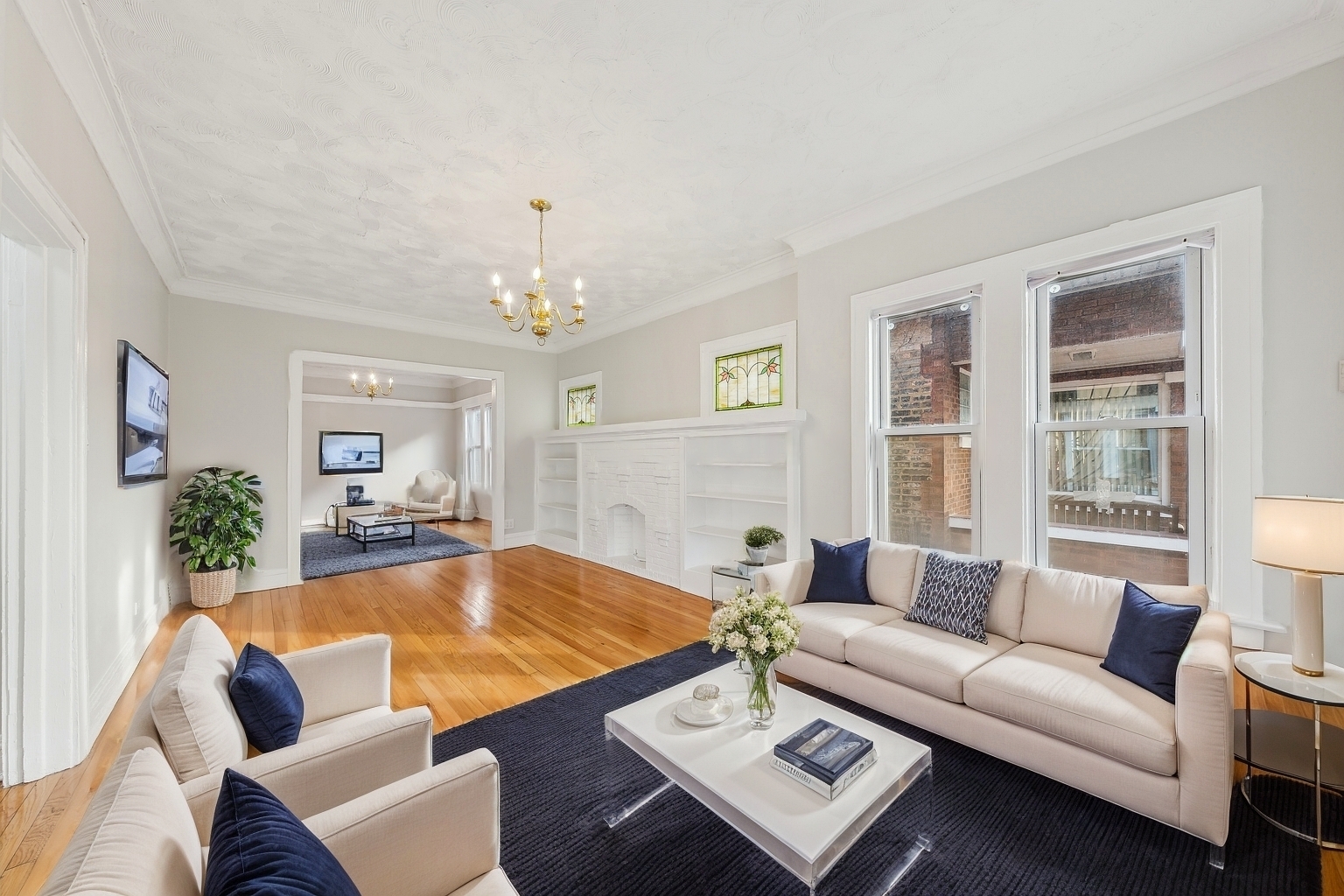 Property Photo: 7931 S Calumet Avenue IL 60619