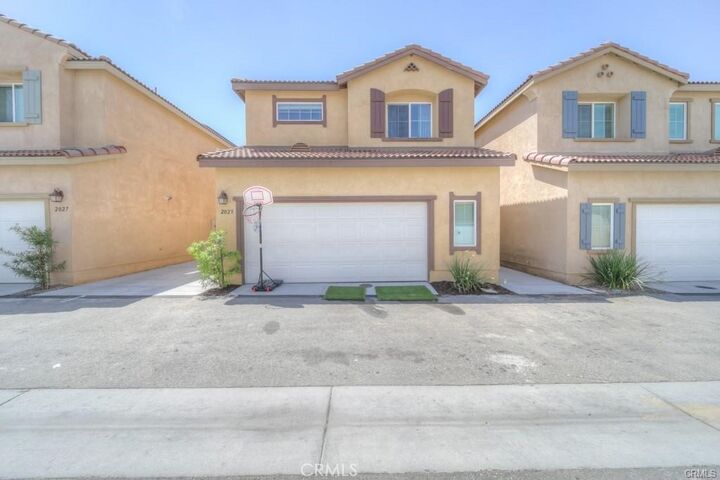 Property Photo:  2025 Juniper Lane  CA 92324 
