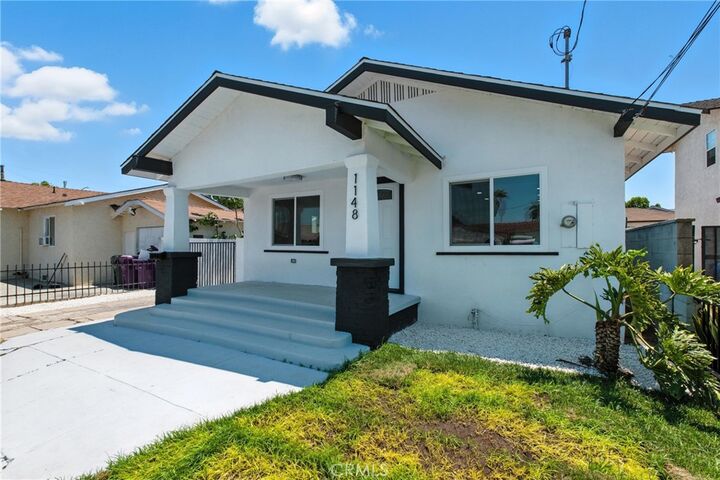 Property Photo:  1148 E 15th Street  CA 90813 