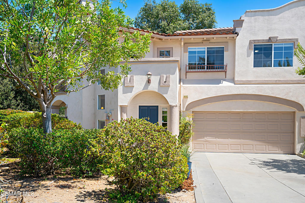 Property Photo: 1012 Pan Court CA 91320