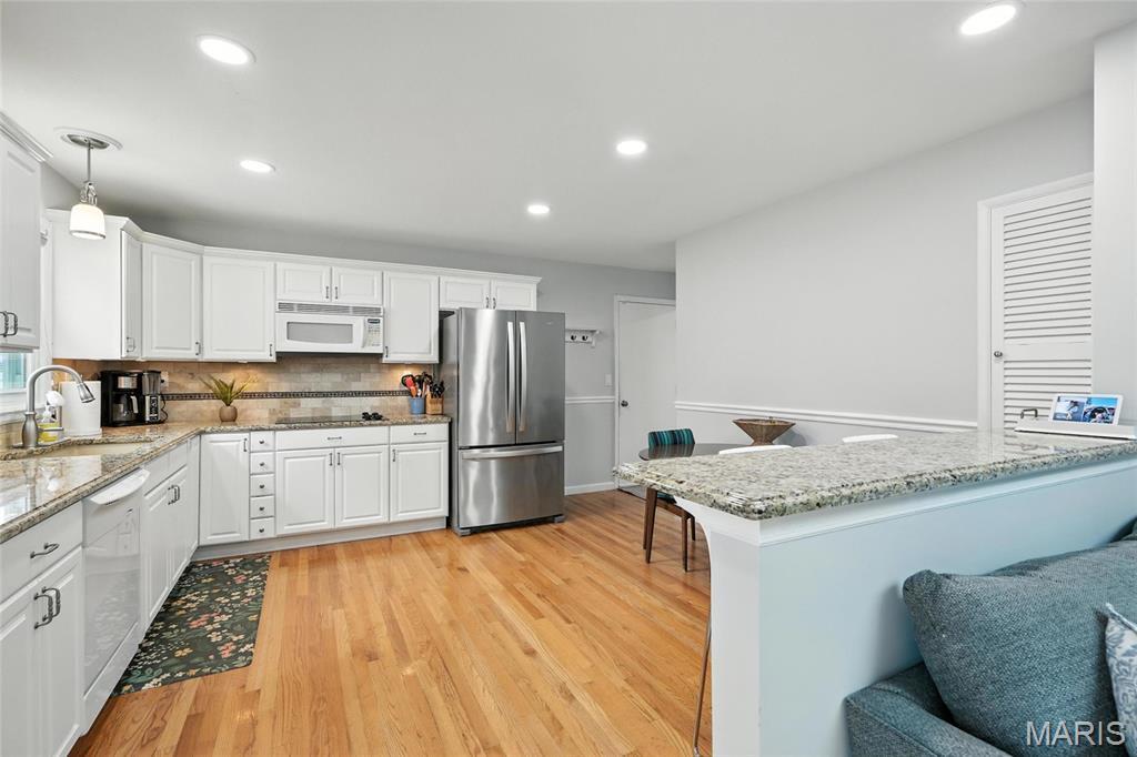 Property Photo:  419 Trail Grove Court  MO 63011 