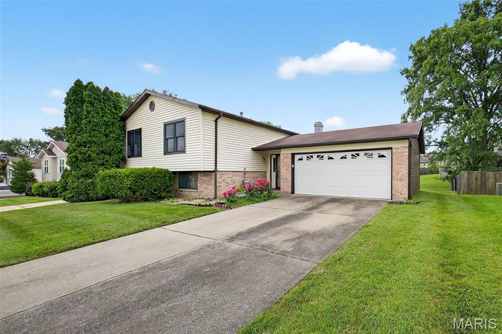 Property Photo: 14 Sunny Hill Boulevard MO 63376
