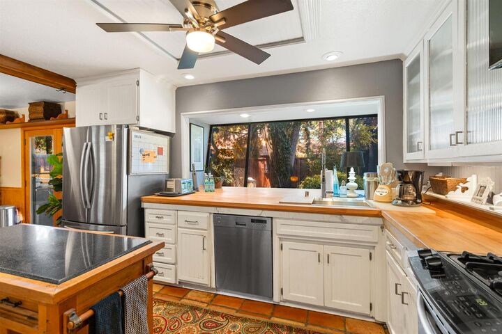 Property Photo: 771 Bianco Court CA 95616