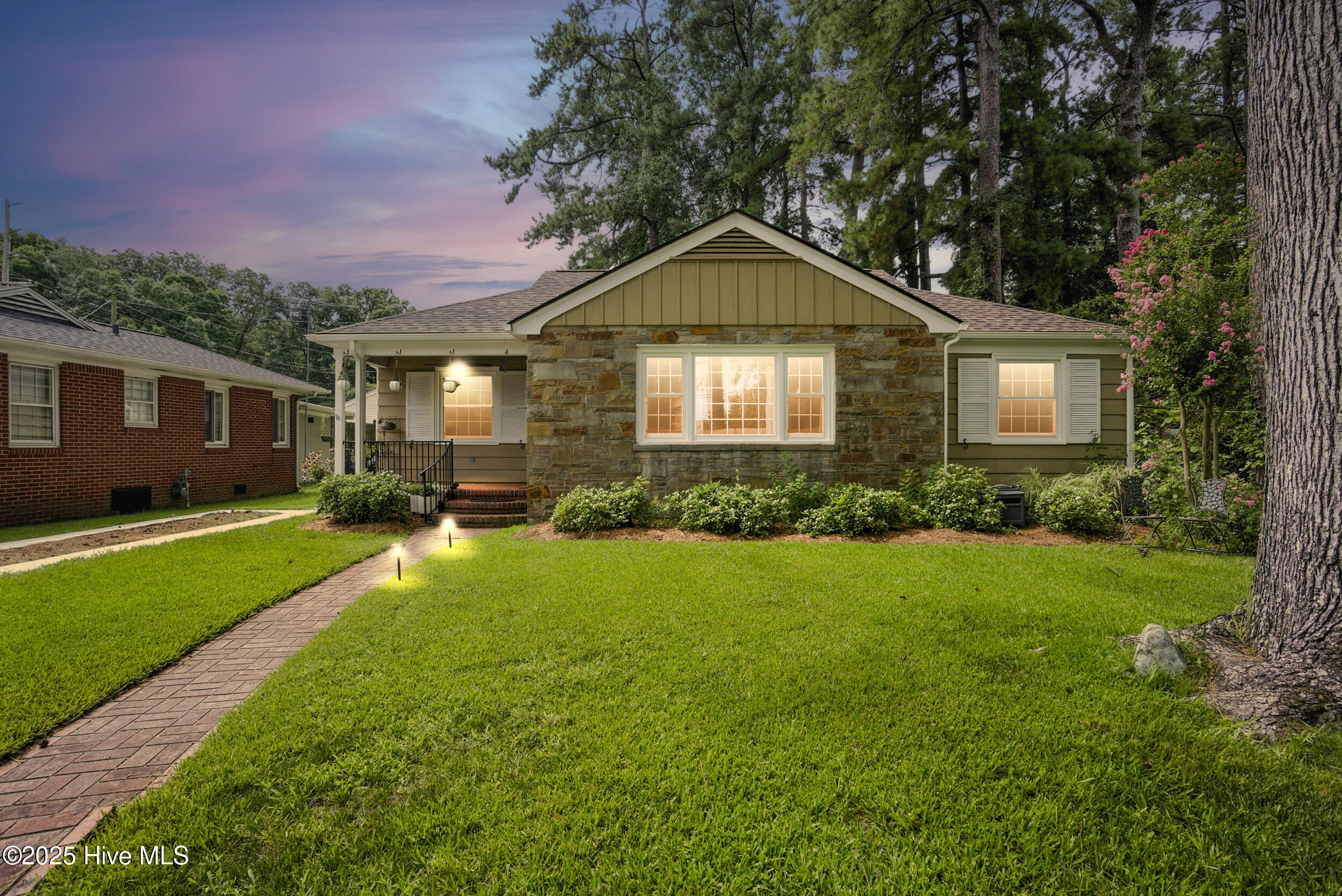 1203 W Church Street  Elizabeth City NC 27909 photo