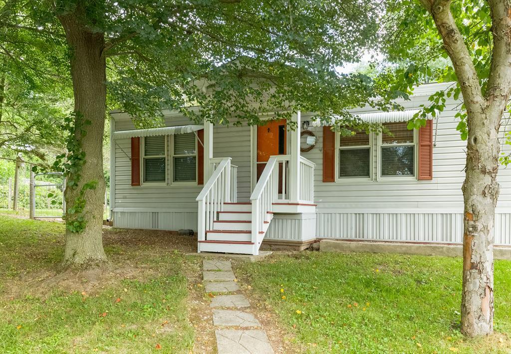 76 Pleasant Drive  Nelson PA 16940 photo