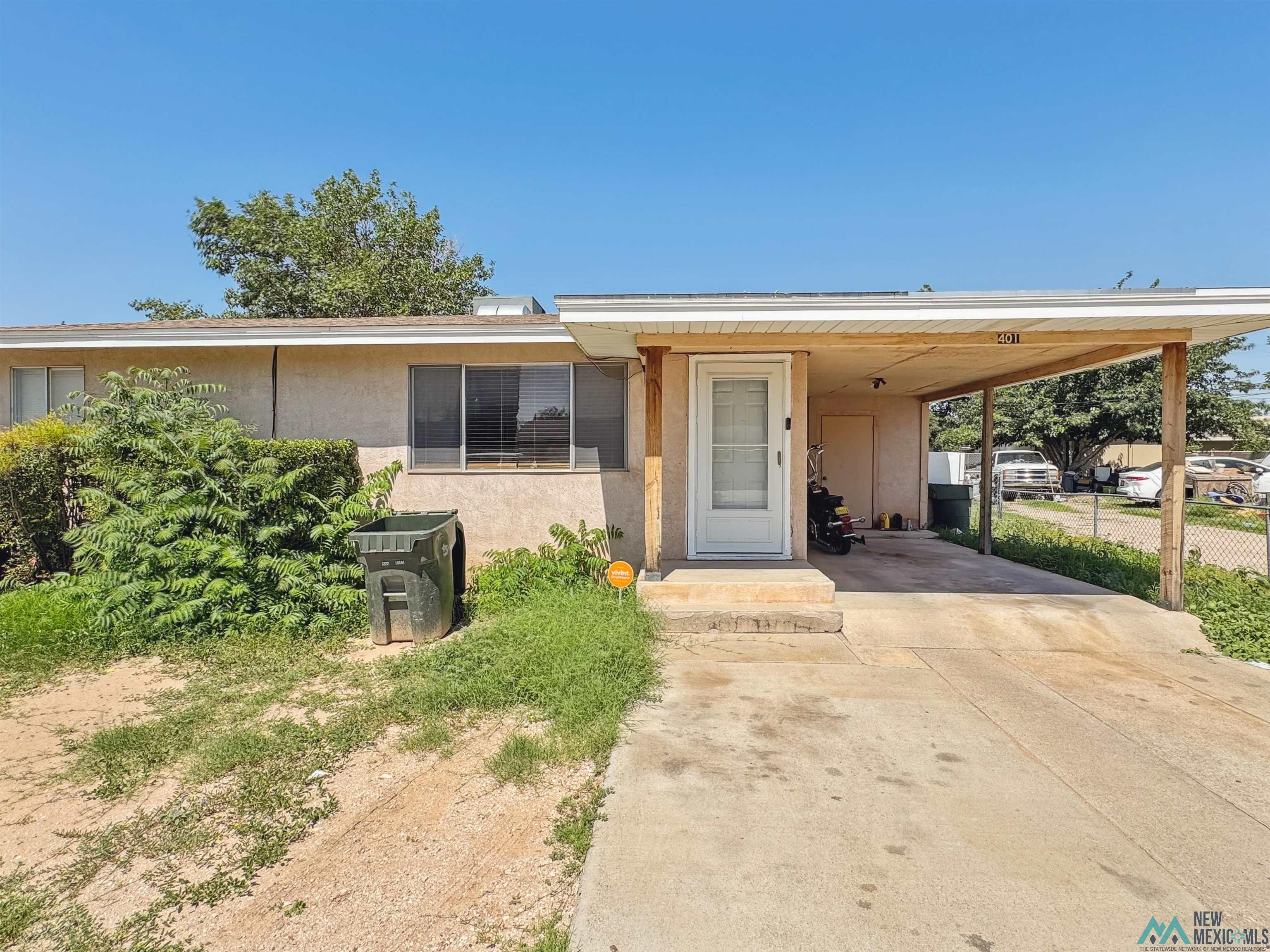 Property Photo:  401 N Third Street  NM 88220 
