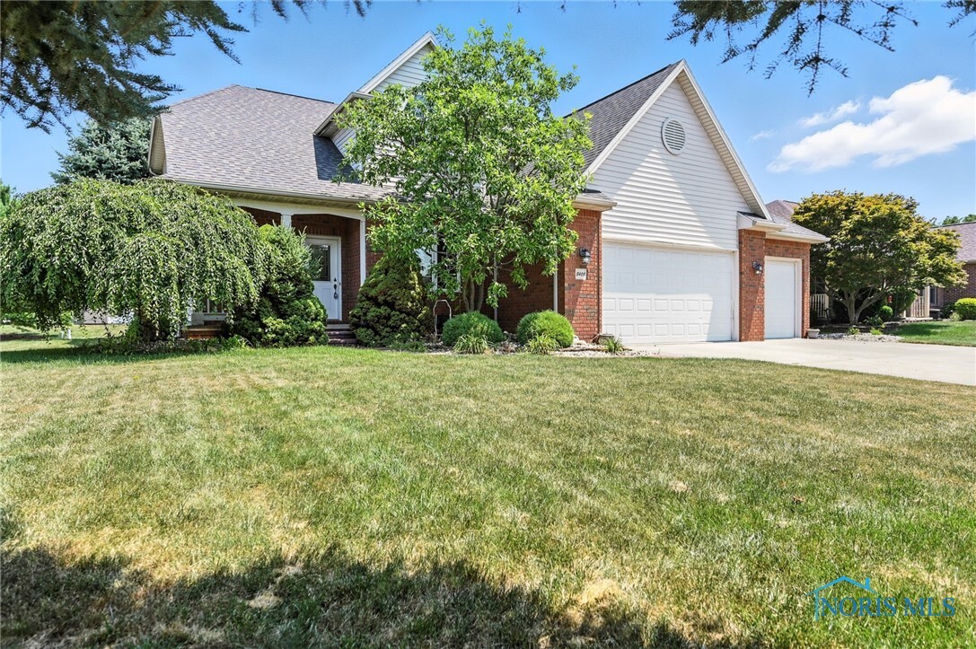 Property Photo:  8405 Indian Lake Drive  OH 45840 