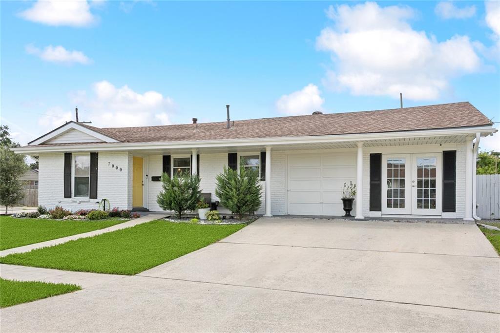 Property Photo:  7000 Ithaca Street  LA 70003 