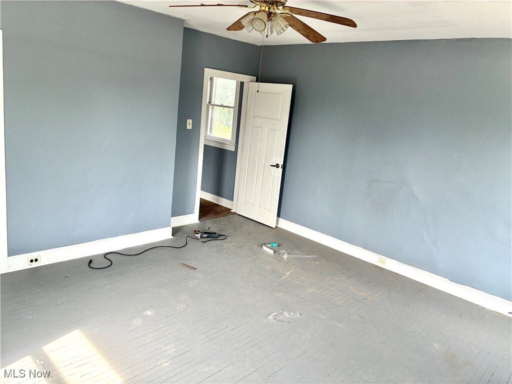 Property Photo:  1001 Ambrose  OH 43920 