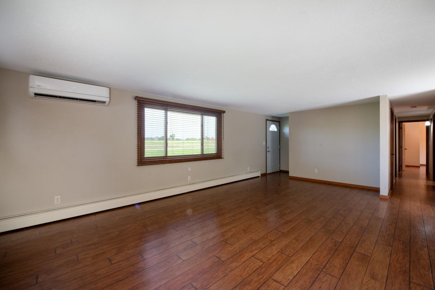 Property Photo: 230 N Augusta Court MN 56001